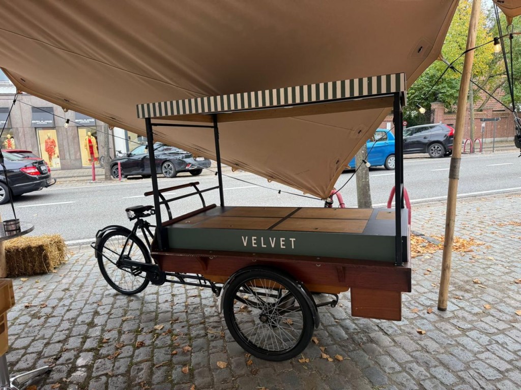 Velvet bakfiets branding